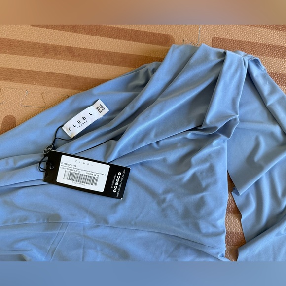 Elegant One-Shoulder Blue Maternity Dress - Picture 3 of 4